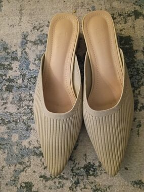 TIJN Women's Slip-On Pointed Mule Size 9